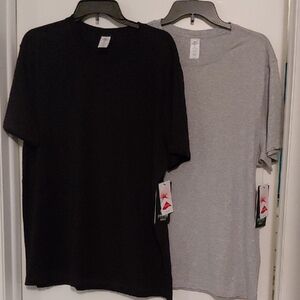 NWT 90 Degree By Reflex Black and Gray Short Sleeve Tees. Men's XL